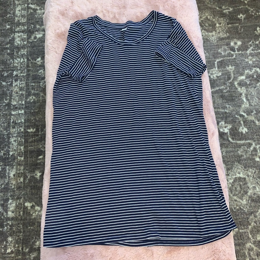 Old Navy Striped T-shirt dress